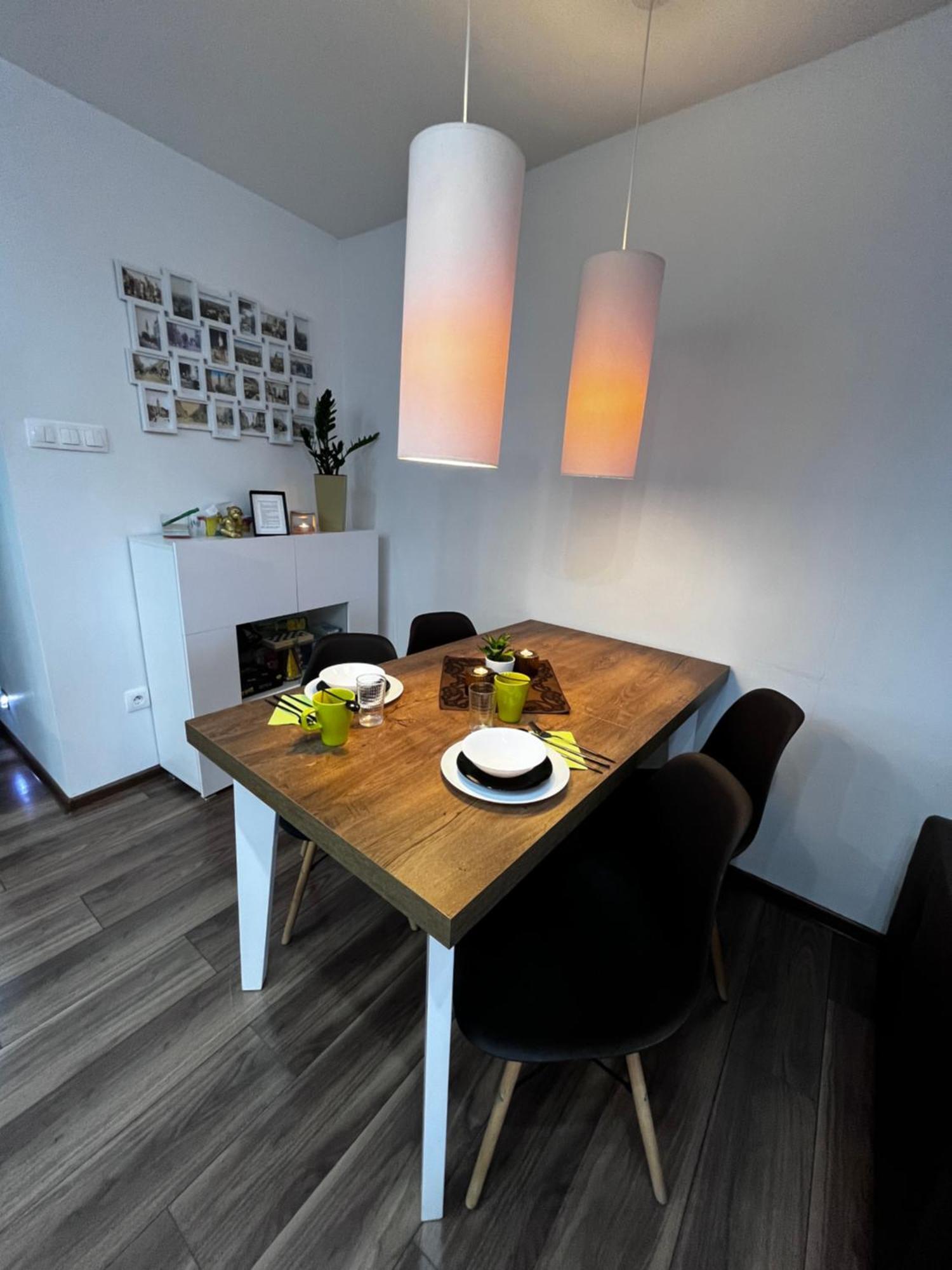 Apartament Crooked Stairs Zielona Góra Eksteriør billede
